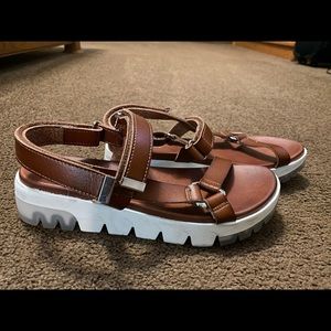BKE sandals